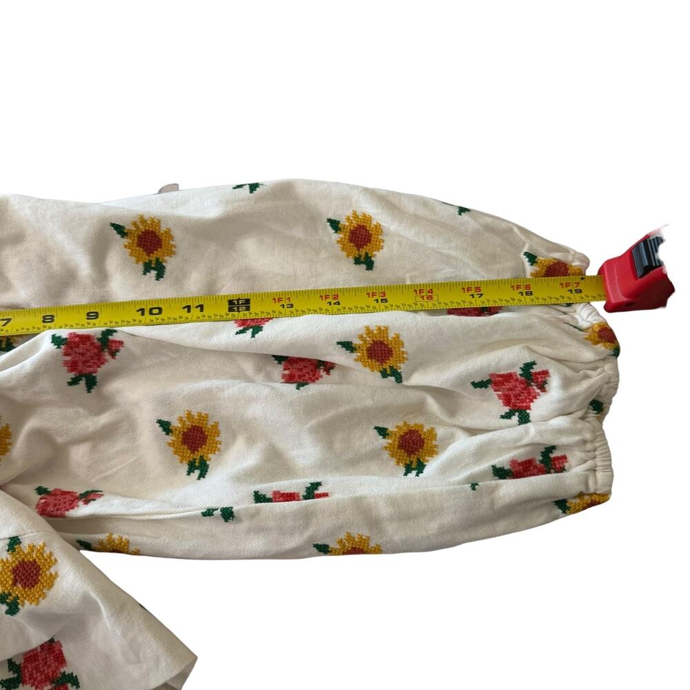 NEW Farm Rio Embroidered Cross Stitch Crop Top Off White Puff Sleeve Size Small - Picture 11 of 14